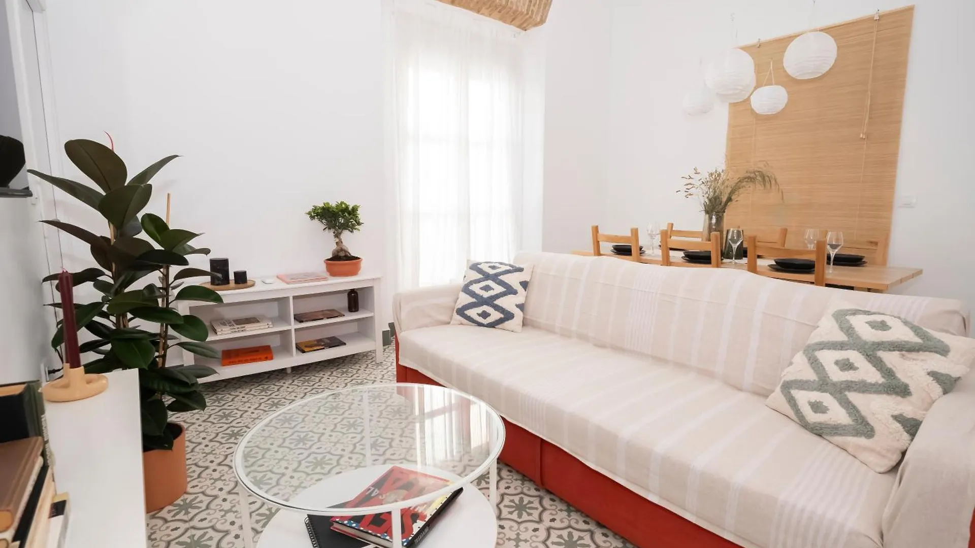 California Apartament Dos De Mayo 세비야 0*,  스페인